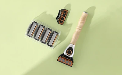 หัวเครื่องโกนหนวดใบมีดห้าชิ้นห่อด้วยสบู่